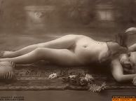 Vintage Furry Muff Woman Laying For Pic - vintage